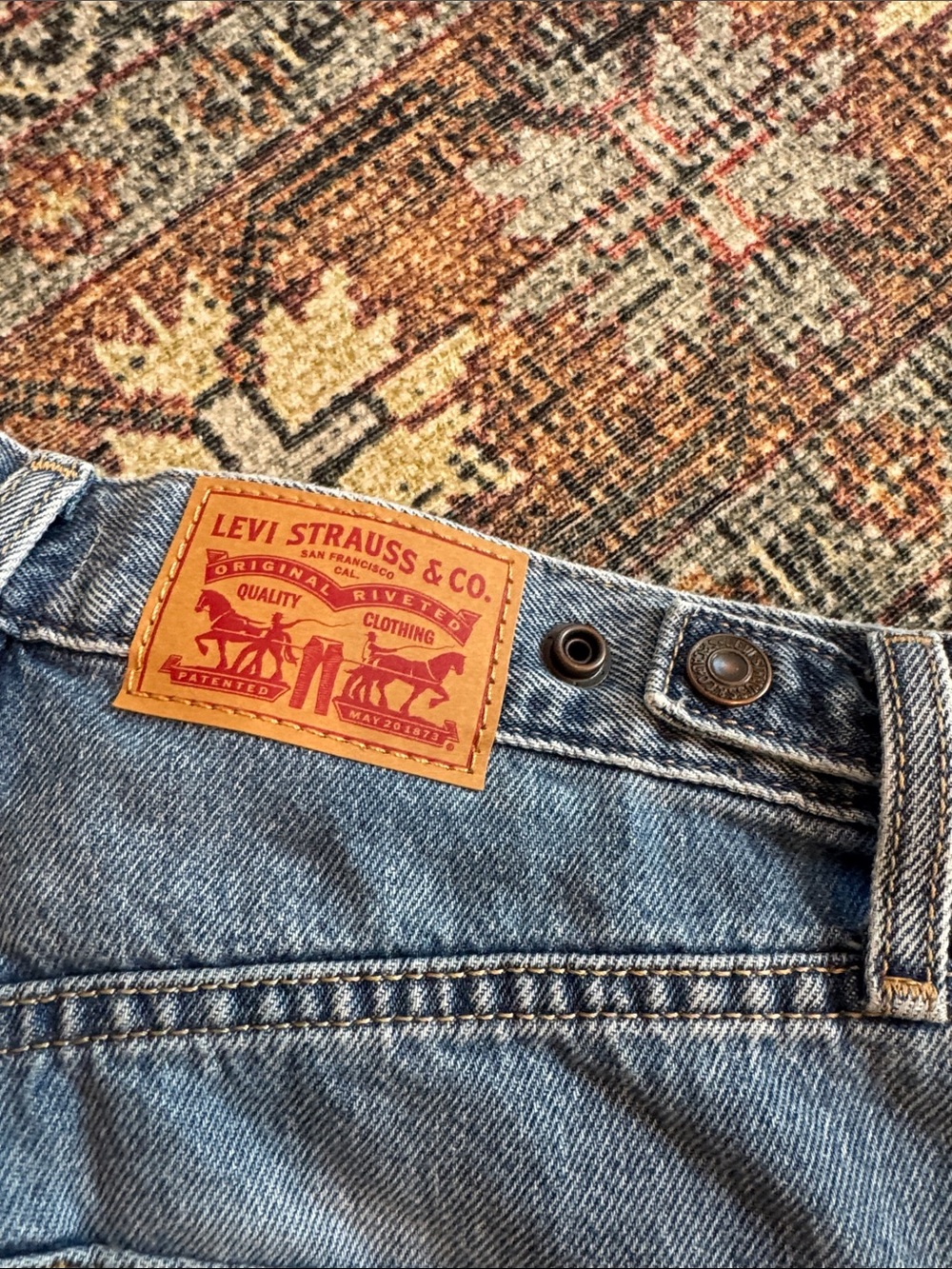NWT Women’s Levi's Jeans Cinch Barrel size 26/31 - Picture 6 of 7